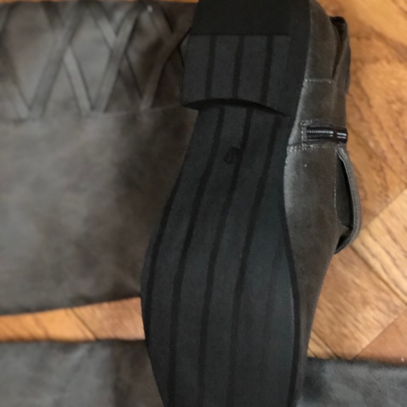 Just Fab Boots - Picture 3 of 5